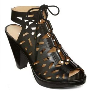 CL by Chinese Laundry Way-015 Black Preforated Lace Up Block Heel 8.5